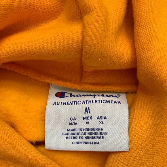 URBAND OUTFITTERS X CHAMPION - Picture 5 of 8